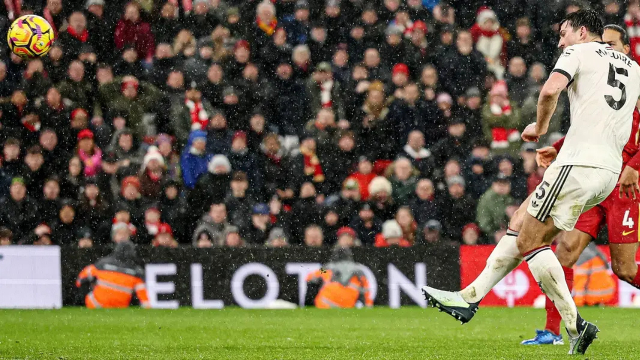 Manchester United x Liverpool: Um emocionante 2-2, Maguire desperdiça grande oportunidade