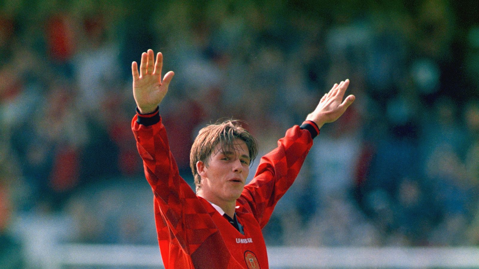 O Gol de Beckham do Meio-Campo: O Melhor Gol da Premier League de Sempre?