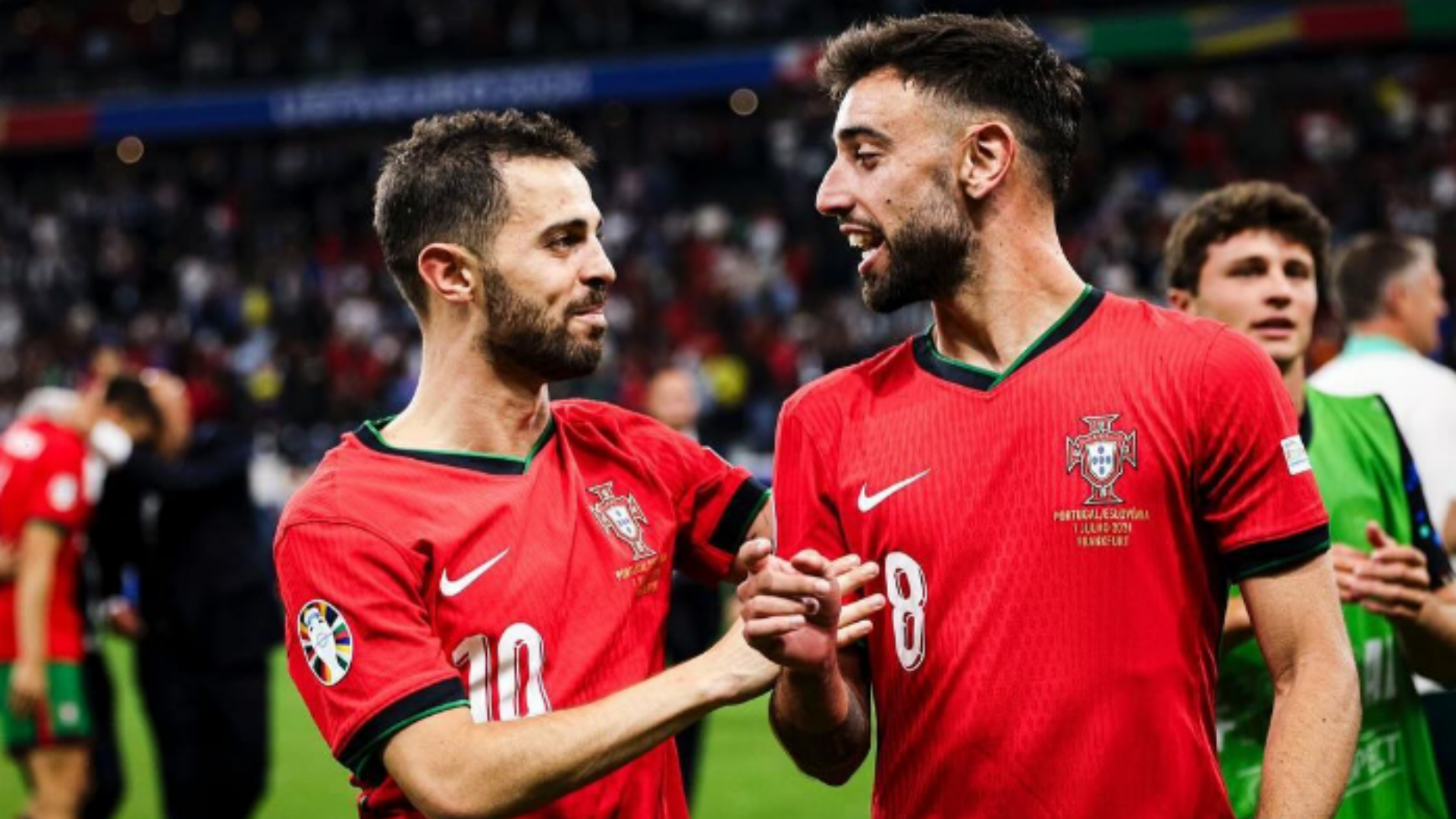 Bruno Fernandes ou Bernardo Silva: quem deve liderar Portugal na semifinal?