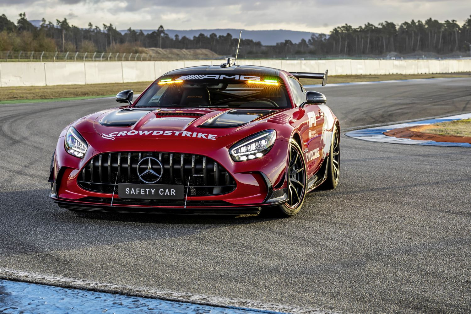 Descubra como apostar em safety car em corridas e melhorar palpites com estratégias certeiras