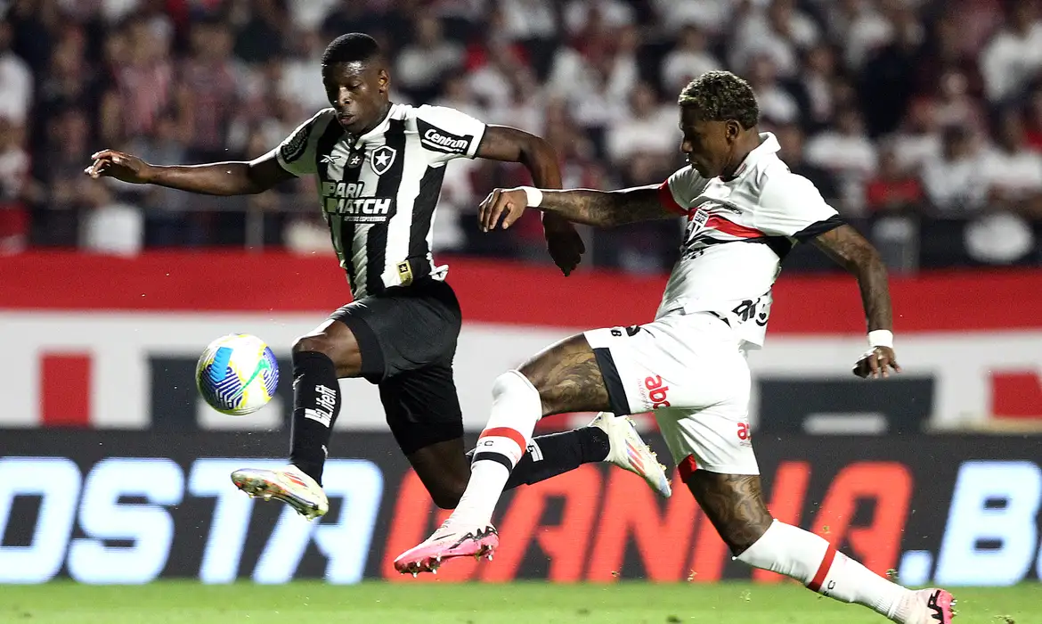 Apostas ao vivo Brasileirão 2025: valem a pena? Dicas imperdíveis