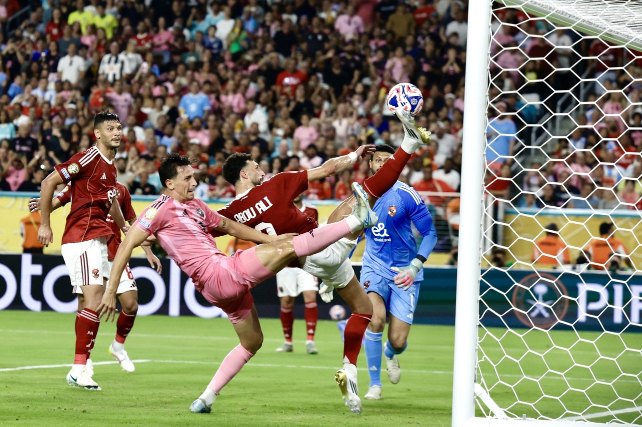 Cashout inteligente no Mundial de Clubes 2025: quando proteger o lucro faz mais sentido do que esperar o fim do jogo