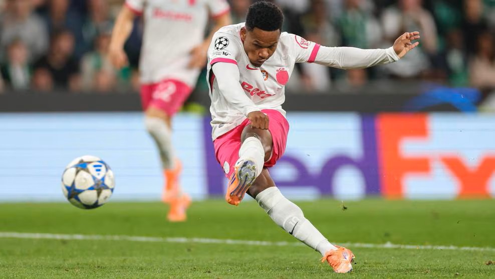 Choque da Champions League: A Velha Senhora Enfrenta os Novos Leões em Turim