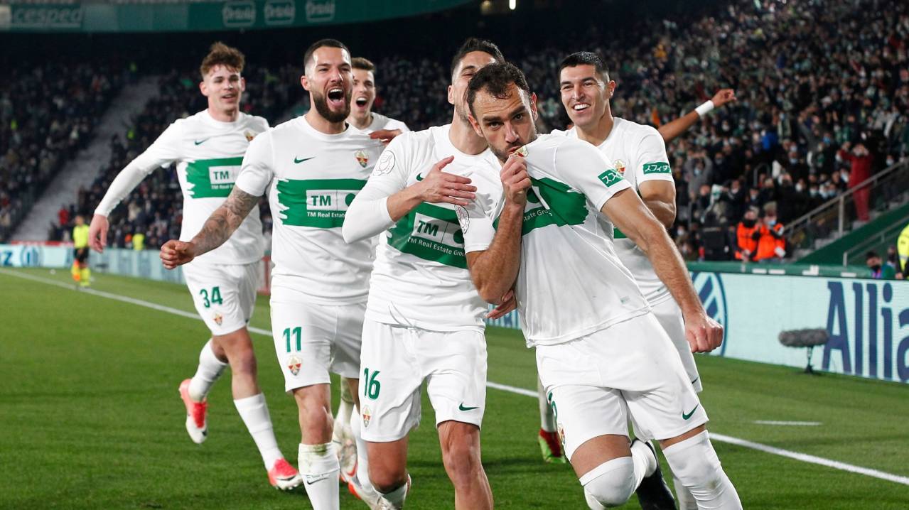 A Coroa Instável: A Audição do Elche Contra a Crise Defensiva do Real Madrid